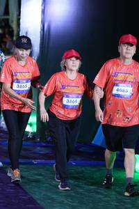 BIB: 3865, 3864, 4085
                            <button type="button" onclick="openModal(26261915)" class="btn btn-primary btn-sm float-right btn-popup" data-toggle="modal" data-target=".modal-high-quality">
                        <i class="fas fa-shopping-cart"></i> Add to Cart
                    </button>
                                            <button type="button" onclick="isThisMe(26261915, true)" class="btn btn-success btn-sm float-right btn-popup btn-isme hidden" data-toggle="tooltip" data-placement="bottom" title="นี่คือรูปของคุณใช่ไหม คลิกที่นี่เพื่อเอาเข้าอัลบั้ม">
                        <i class="fas fa-plus"></i> Add to album
                    </button>
                    <button type="button" onclick="isThisMe(26261915, false)" class="btn btn-warning btn-sm float-right btn-popup btn-isnotme hidden">
                        <i class="fas fa-ban"></i> Remove from album
                    </button>